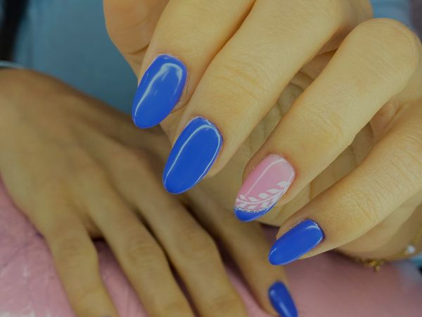 Manicuras de La Femme El Prat de Llobregat Manicura Premimm Nail Art