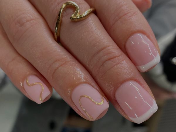 Manicuras de La Femme El Prat de Llobregat Manicura Rusa Centro de Uñas Nail Art