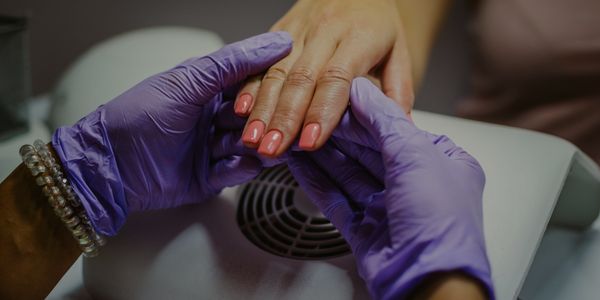 MANICURA TRADICIONAL CLÁSICA