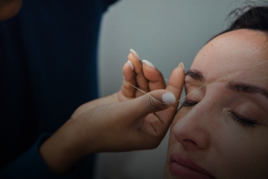 Depilación con hilo para pieles sensibles: guía completa