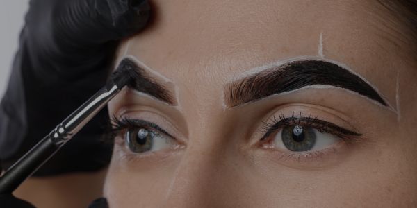 Diseño de Cejas Hilo Laminado El Prat de LLobregat