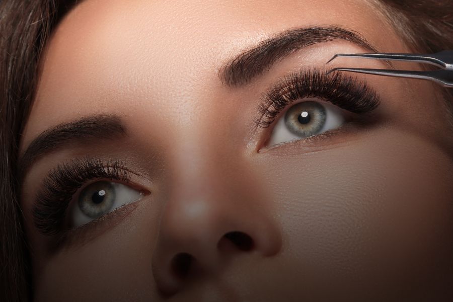 Extensiones de pestañas para eventos: guía completa y consejos