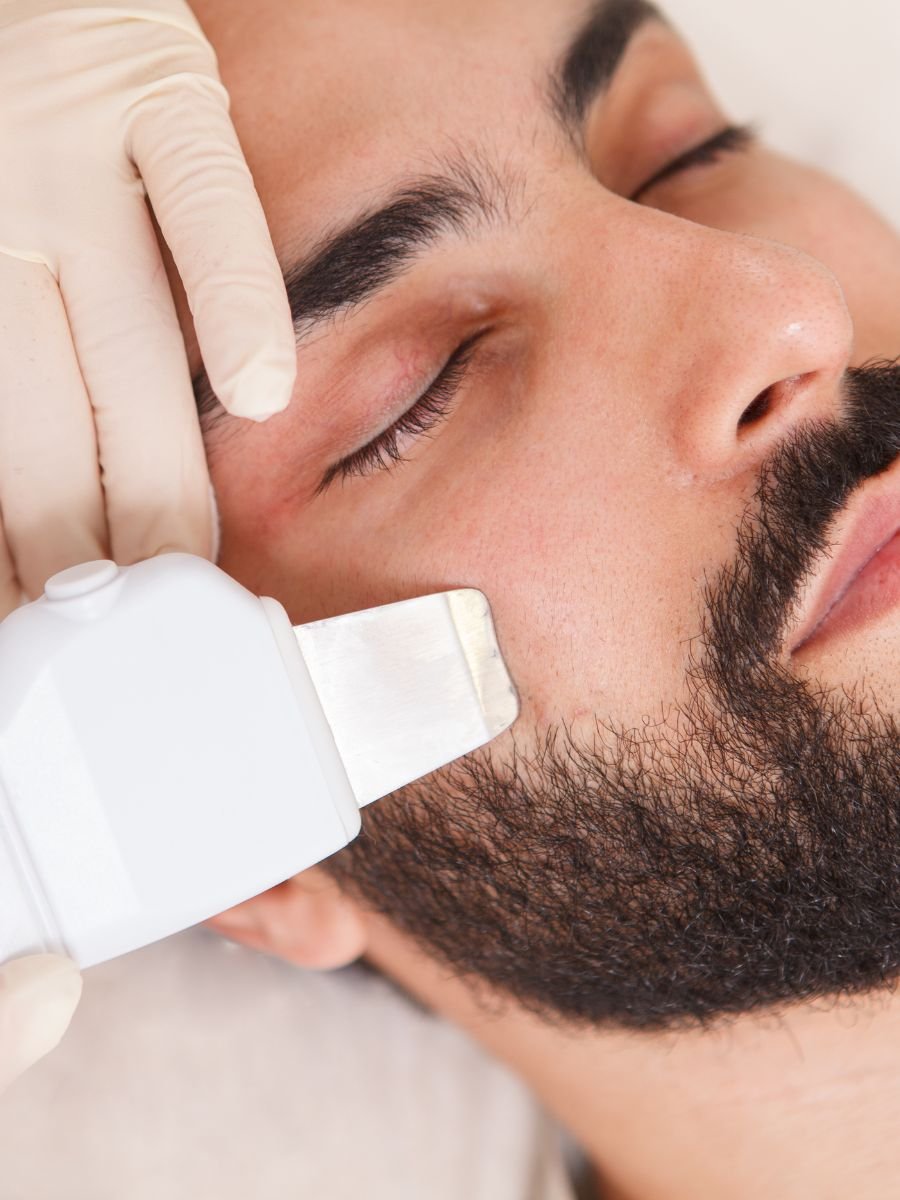 Tratamientos faciales para hombres en La Femme Beauty
