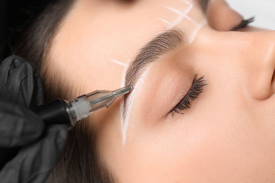 Diseño de cejas