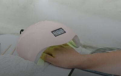 ¿La manicura semipermanente daña la uña natural?